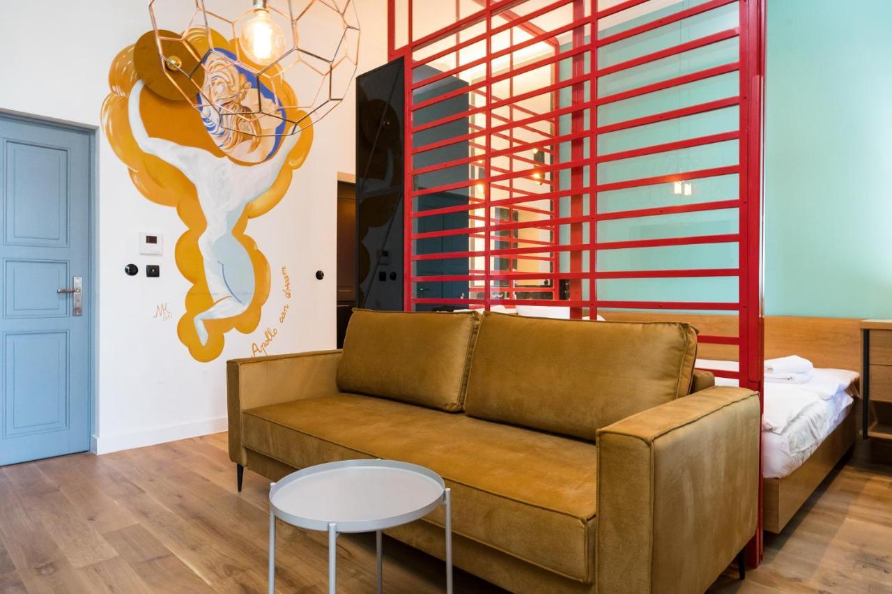 Goldfinger 3-Bed Unique Apartment In The Heart Of Podgorze Cracóvia Exterior foto